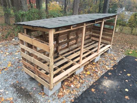 how to store pallets outside